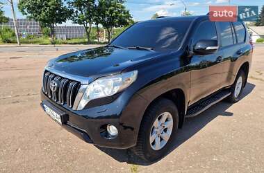 Внедорожник / Кроссовер Toyota Land Cruiser Prado 2017 в 