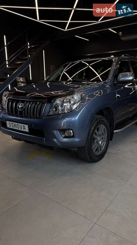 Позашляховик / Кросовер Toyota Land Cruiser Prado 2012 в Києві фото 10 Позашляховик / Кросовер Toyota Land Cruiser Prado 2012 в Києві