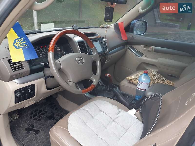 Внедорожник / Кроссовер Toyota Land Cruiser Prado 2008 в Яремче