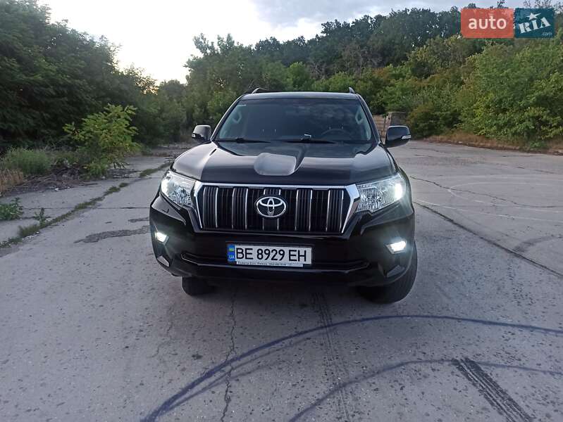 Позашляховик / Кросовер Toyota Land Cruiser Prado 2020 в Южноукраїнську