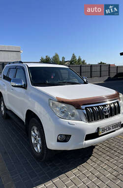 Внедорожник / Кроссовер Toyota Land Cruiser Prado 2011 в Одессе