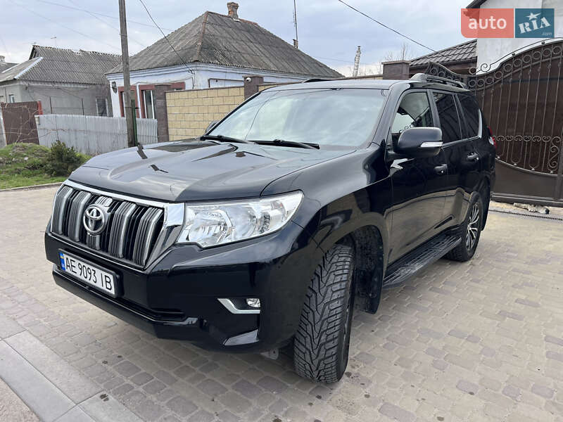 Toyota Land Cruiser Prado 2019