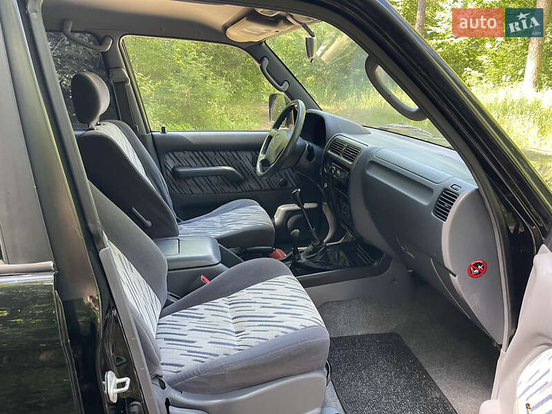 Позашляховик / Кросовер Toyota Land Cruiser Prado 2000 в Києві