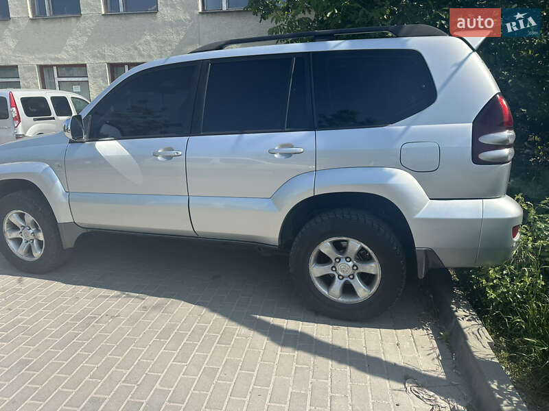 Toyota Land Cruiser Prado 2006
