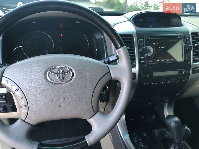 Позашляховик / Кросовер Toyota Land Cruiser Prado 2008 в Кривому Розі