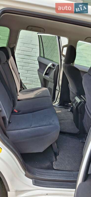 Внедорожник / Кроссовер Toyota Land Cruiser Prado 2021 в Киеве
