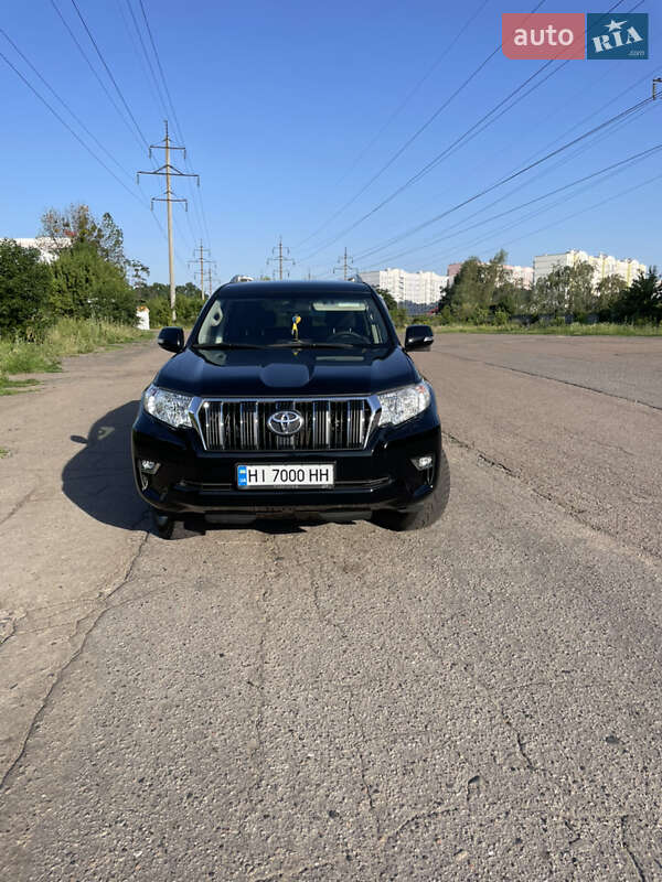 Внедорожник / Кроссовер Toyota Land Cruiser Prado 2019 в Полтаве
