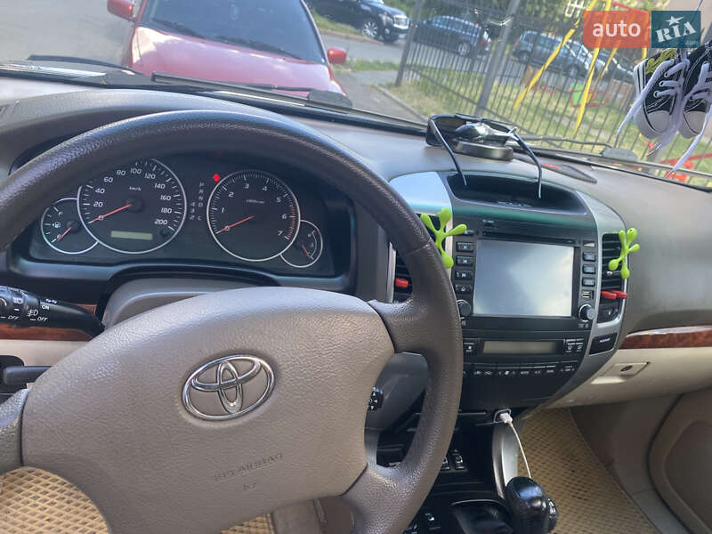 Внедорожник / Кроссовер Toyota Land Cruiser Prado 2007 в Чернигове