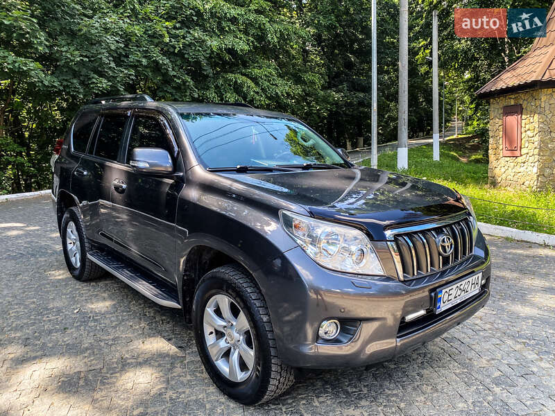 Toyota Land Cruiser Prado 2011