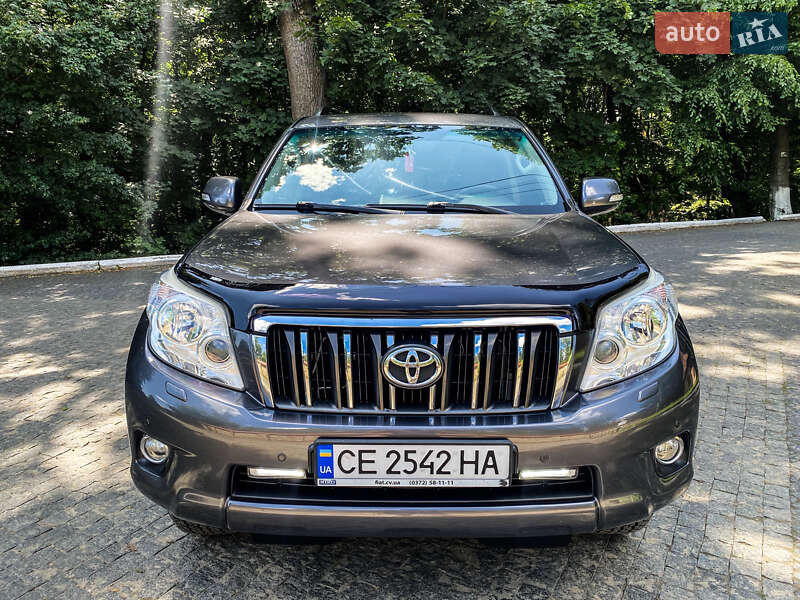 Внедорожник / Кроссовер Toyota Land Cruiser Prado 2011 в Черновцах