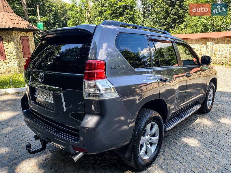 Внедорожник / Кроссовер Toyota Land Cruiser Prado 2011 в Черновцах