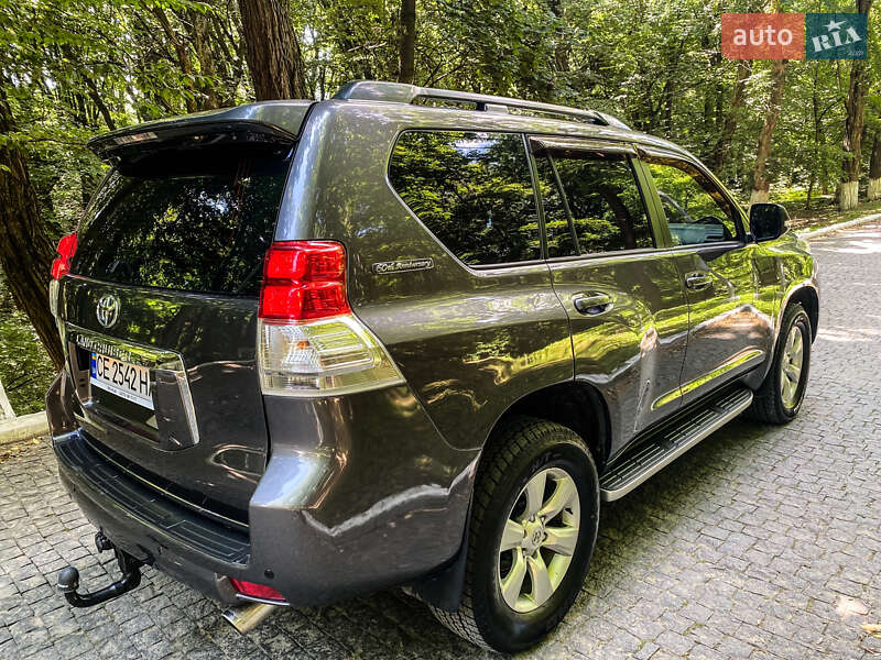 Внедорожник / Кроссовер Toyota Land Cruiser Prado 2011 в Черновцах