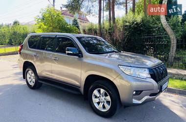 Позашляховик / Кросовер Toyota Land Cruiser Prado 2018 в Києві