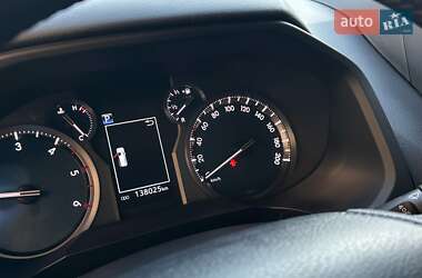 Внедорожник / Кроссовер Toyota Land Cruiser Prado 2020 в 