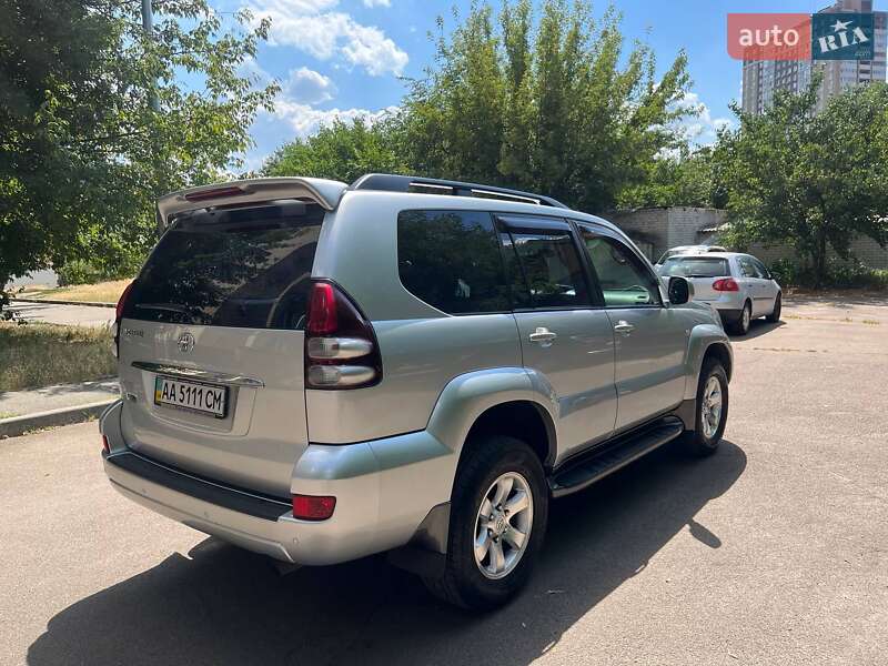 Внедорожник / Кроссовер Toyota Land Cruiser Prado 2007 в Киеве