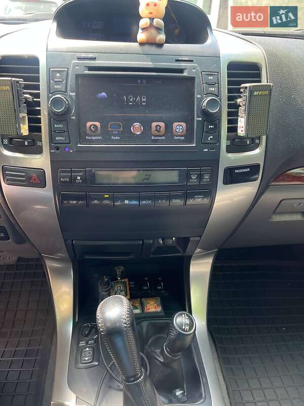 Внедорожник / Кроссовер Toyota Land Cruiser Prado 2007 в Киеве