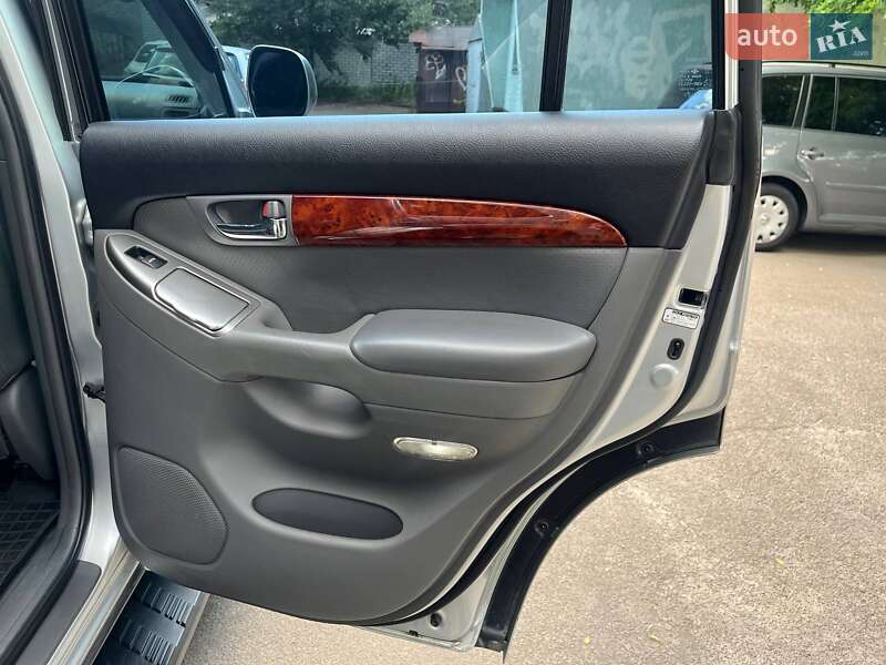 Внедорожник / Кроссовер Toyota Land Cruiser Prado 2007 в Киеве