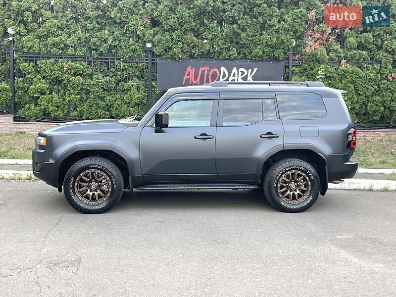Внедорожник / Кроссовер Toyota Land Cruiser Prado 2024 в Киеве