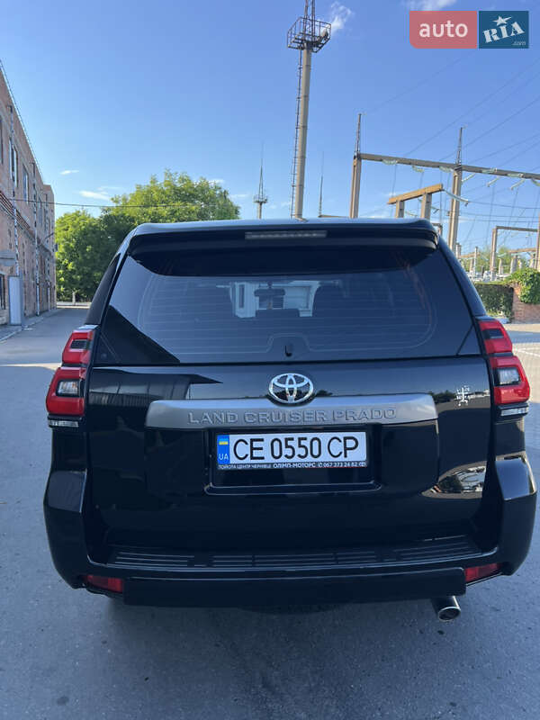 Внедорожник / Кроссовер Toyota Land Cruiser Prado 2022 в Черновцах