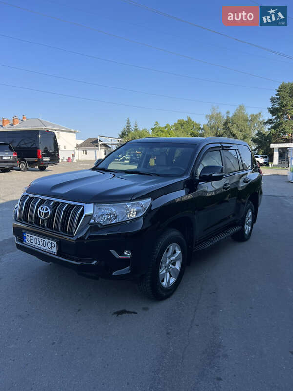 Внедорожник / Кроссовер Toyota Land Cruiser Prado 2022 в Черновцах