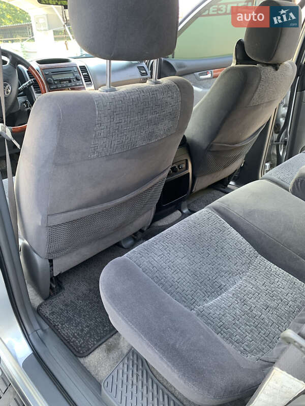 Внедорожник / Кроссовер Toyota Land Cruiser Prado 2007 в Днепре