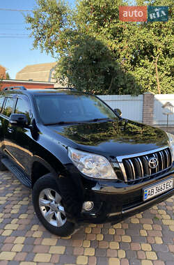 Внедорожник / Кроссовер Toyota Land Cruiser Prado 2012 в 