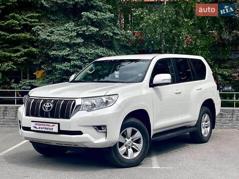 Toyota Land Cruiser Prado 2019
