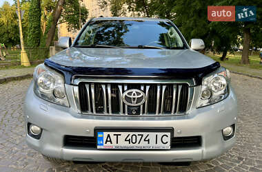 Внедорожник / Кроссовер Toyota Land Cruiser Prado 2011 в Ужгороде