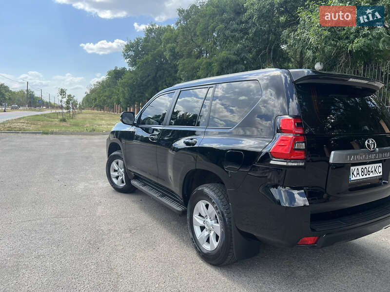 Внедорожник / Кроссовер Toyota Land Cruiser Prado 2019 в Кропивницком фото 4 Внедорожник / Кроссовер Toyota Land Cruiser Prado 2019 в Кропивницком