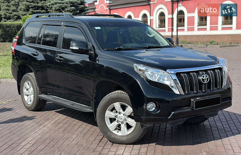 Внедорожник / Кроссовер Toyota Land Cruiser Prado 2017 в Днепре