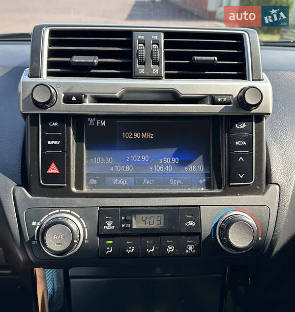 Внедорожник / Кроссовер Toyota Land Cruiser Prado 2017 в Днепре