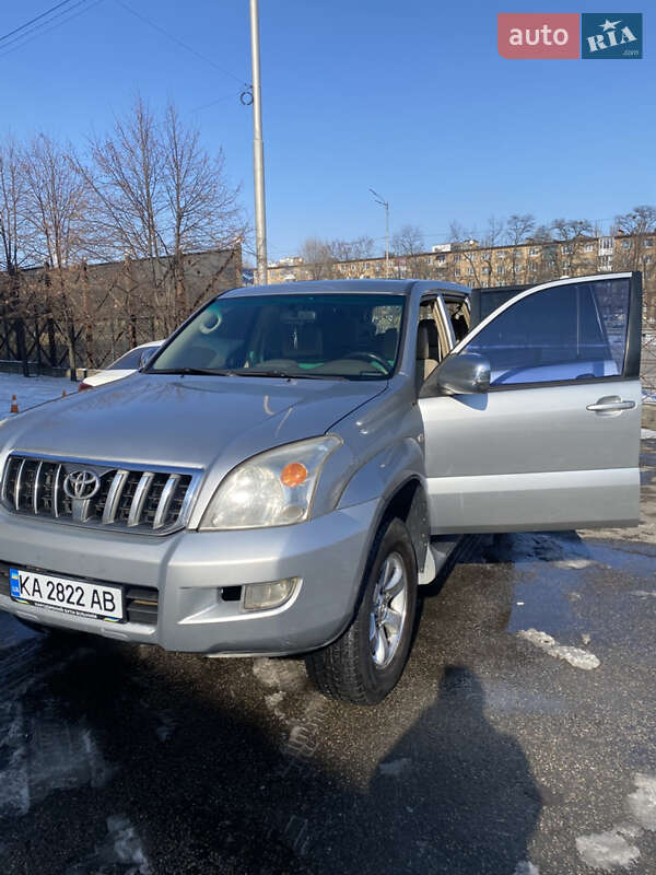 Внедорожник / Кроссовер Toyota Land Cruiser Prado 2006 в Борисполе