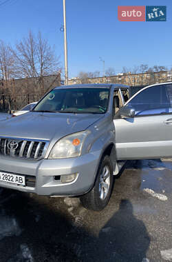 Внедорожник / Кроссовер Toyota Land Cruiser Prado 2006 в 