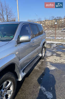 Внедорожник / Кроссовер Toyota Land Cruiser Prado 2006 в 
