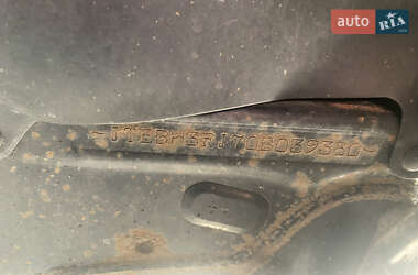 Внедорожник / Кроссовер Toyota Land Cruiser Prado 2012 в 