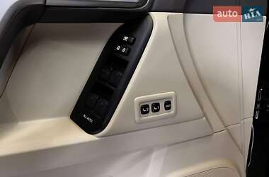 Внедорожник / Кроссовер Toyota Land Cruiser Prado 2020 в 