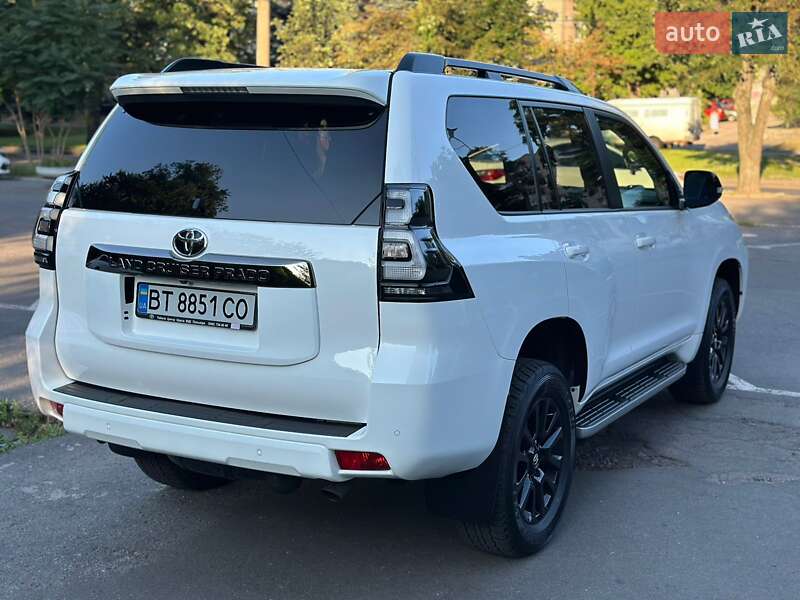 Внедорожник / Кроссовер Toyota Land Cruiser Prado 2021 в Днепре