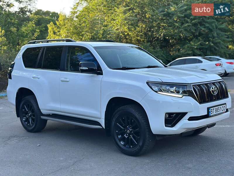 Внедорожник / Кроссовер Toyota Land Cruiser Prado 2021 в Днепре