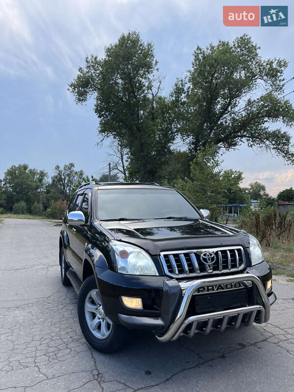 Внедорожник / Кроссовер Toyota Land Cruiser Prado 2007 в 