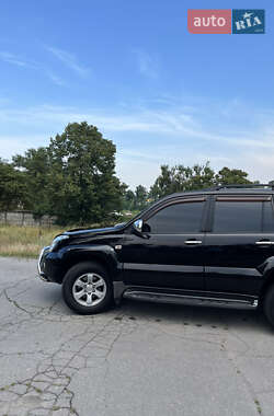 Внедорожник / Кроссовер Toyota Land Cruiser Prado 2007 в 