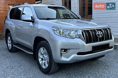 Внедорожник / Кроссовер Toyota Land Cruiser Prado 2020 в 