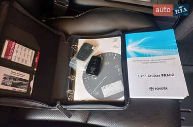 Позашляховик / Кросовер Toyota Land Cruiser Prado 2019 в 