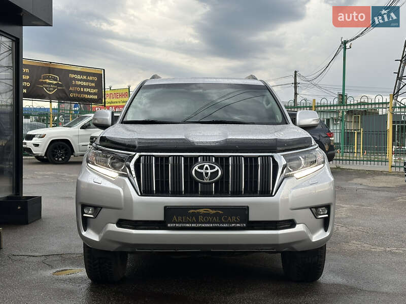 Внедорожник / Кроссовер Toyota Land Cruiser Prado 2019 в Харькове фото 7 Внедорожник / Кроссовер Toyota Land Cruiser Prado 2019 в Харькове