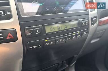 Внедорожник / Кроссовер Toyota Land Cruiser Prado 2004 в 