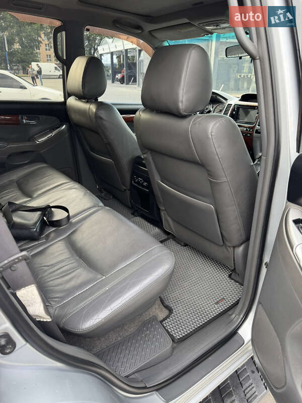 Внедорожник / Кроссовер Toyota Land Cruiser Prado 2007 в Киеве