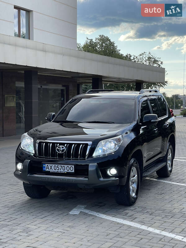 Внедорожник / Кроссовер Toyota Land Cruiser Prado 2011 в Харькове фото 8 Внедорожник / Кроссовер Toyota Land Cruiser Prado 2011 в Харькове
