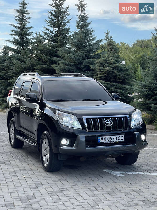 Внедорожник / Кроссовер Toyota Land Cruiser Prado 2011 в Харькове фото 4 Внедорожник / Кроссовер Toyota Land Cruiser Prado 2011 в Харькове