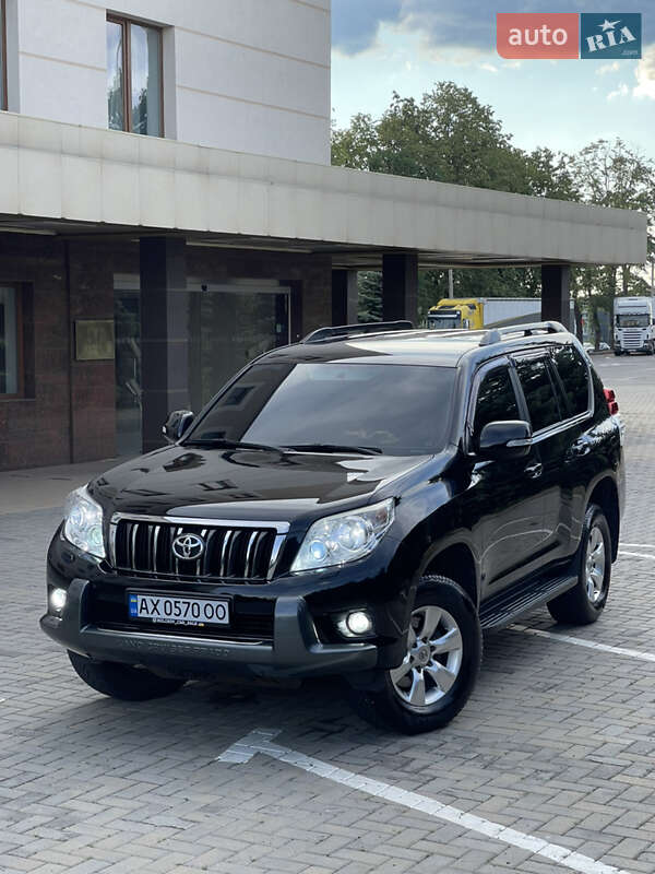 Внедорожник / Кроссовер Toyota Land Cruiser Prado 2011 в Харькове фото 34 Внедорожник / Кроссовер Toyota Land Cruiser Prado 2011 в Харькове