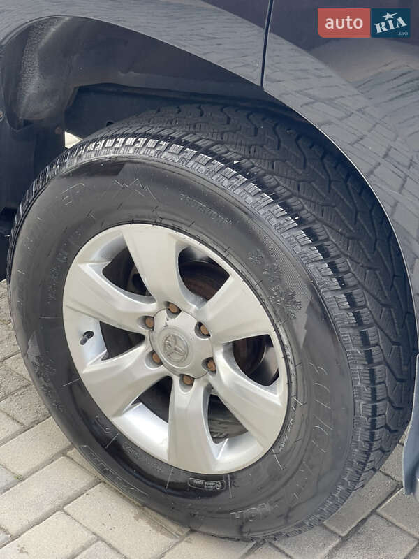 Внедорожник / Кроссовер Toyota Land Cruiser Prado 2011 в Харькове фото 86 Внедорожник / Кроссовер Toyota Land Cruiser Prado 2011 в Харькове