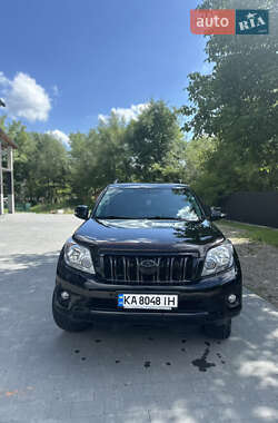 Внедорожник / Кроссовер Toyota Land Cruiser Prado 2010 в 